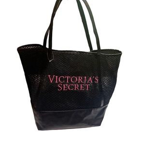 VICTORIA’S SECRET Black Mesh Beach Tote
